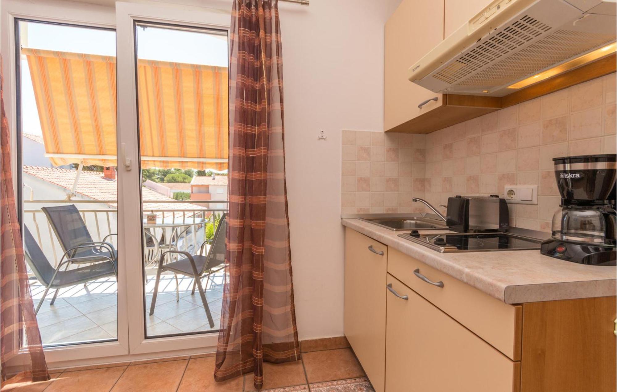 Stunning Apartment In Sveti Filip I Jakov Zewnętrze zdjęcie
